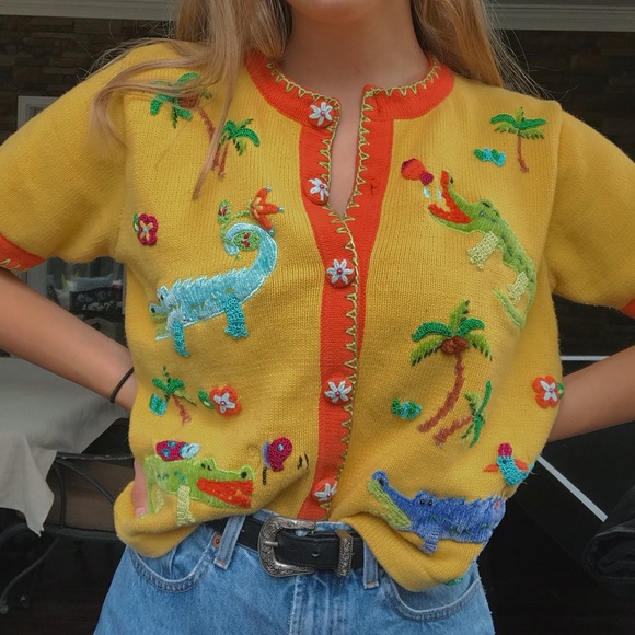 Vintage Tops - Funky Crocodile Vintage Shirt